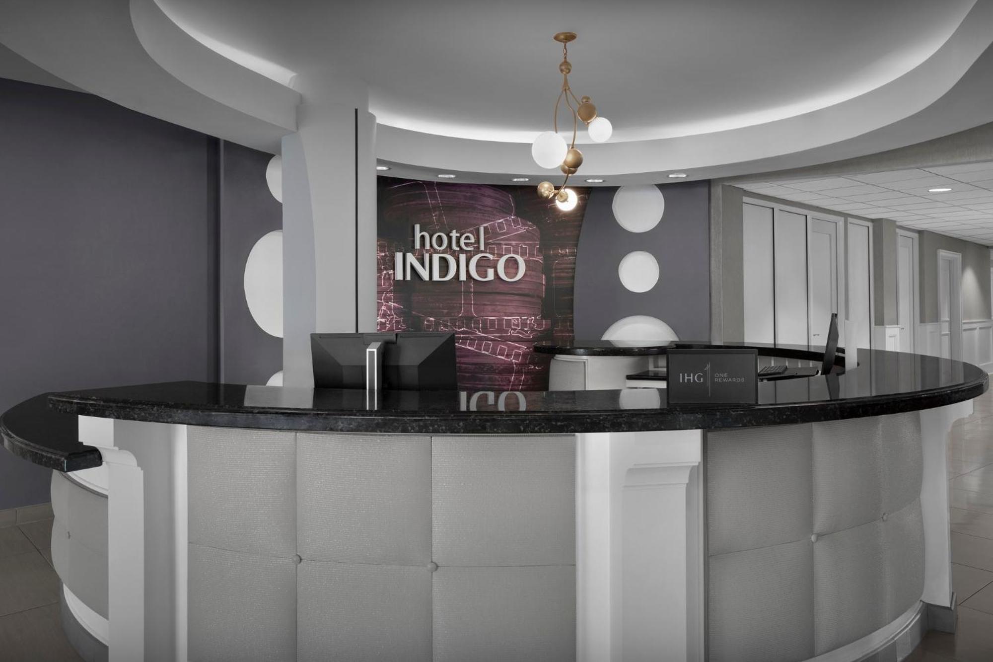 Hotel Indigo Jacksonville-Deerwood Park By Ihg Extérieur photo